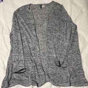 H&M GREY CARDIGAN